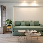 Aparthotel Aetherion &
