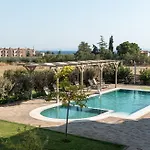 Aparthotel Aetherion &