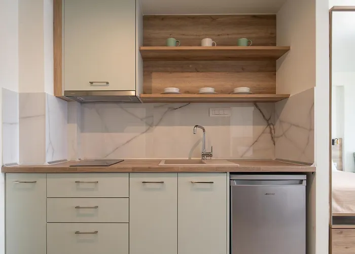 Aetherion & Apartahotel